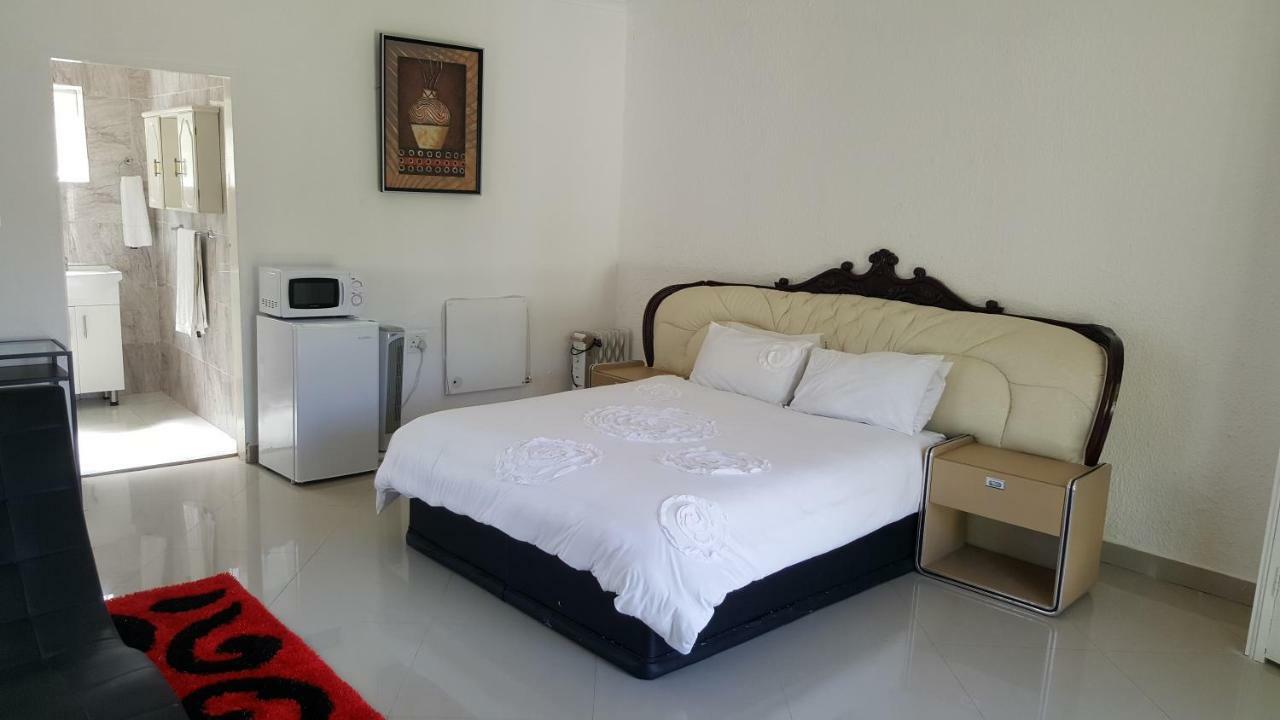 Simbasun Cottages Мидранд Екстериор снимка