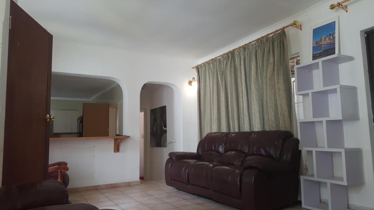 Simbasun Cottages Мидранд Екстериор снимка